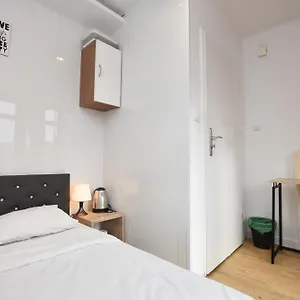 - Prywatne , Wrocław Polska